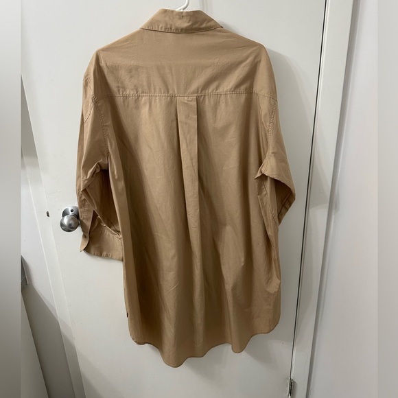 Zara OVERSIZED POPLIN SHIRT
LIGHT CAMEL - Picture 4 of 5
